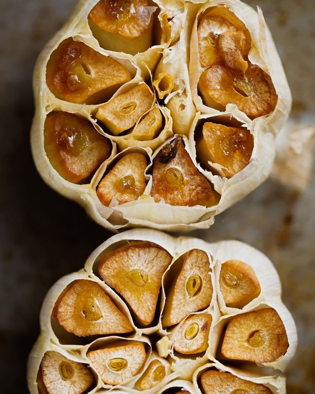 CLOVé Oro Garlic Oil — golden infused olive oil